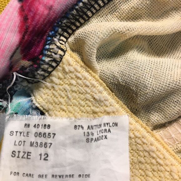 Mainstream Flower Print One Piece Swimsuit Size 12 - Picture 6 of 8